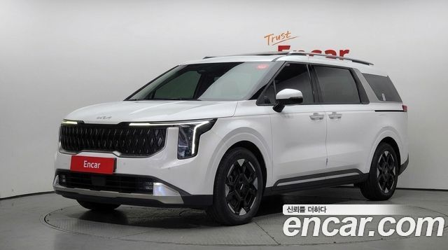 Kia Carnival (IV) Gasoline 9-Seater Noblesse 2025 — фото 1