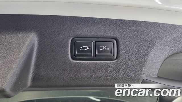 Kia Carnival (IV) Gasoline 9-Seater Noblesse 2025 — фото 17