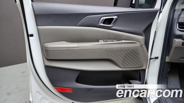 Kia Carnival (IV) Gasoline 9-Seater Noblesse 2025 — фото 24