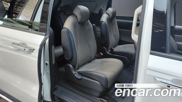 Kia Carnival (IV) Gasoline 9-Seater Noblesse 2025 — фото 26