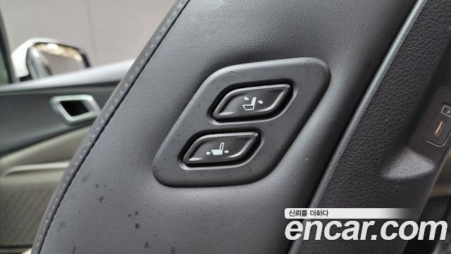 Kia Carnival (IV) Gasoline 9-Seater Noblesse 2025 — фото 29