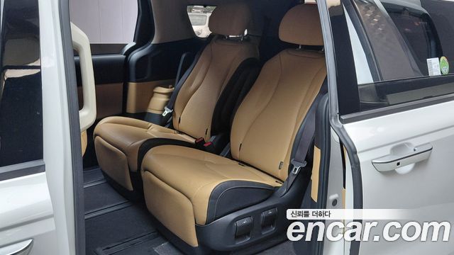 Kia Carnival (IV) Diesel 7-Seater Noblesse 2022 — фото 11