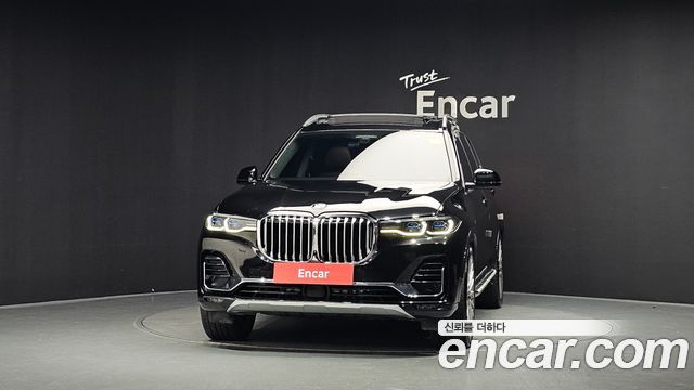 BMW X7 (G07) xDrive 40i Design Pure Excellence 7-Seater 2021 — фото 3