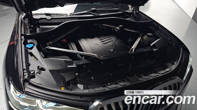 BMW X7 (G07) xDrive 40i Design Pure Excellence 7-Seater 2021 — фото 6
