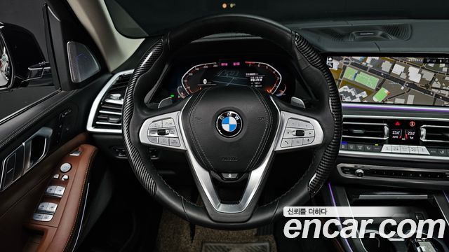 BMW X7 (G07) xDrive 40i Design Pure Excellence 7-Seater 2021 — фото 13