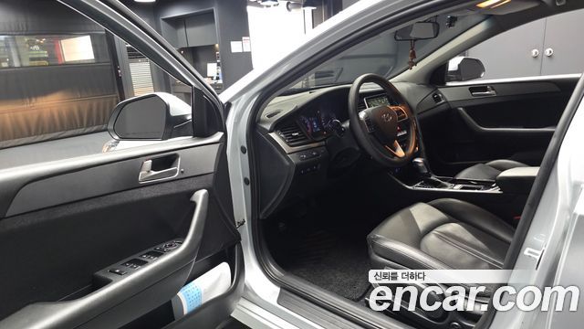Hyundai Sonata New Rise LPI Taxi Style 2020 — фото 10