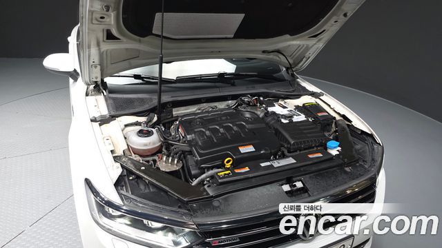 Volkswagen Passat GT (B8) 2.0 TDI 4Motion Prestige 2018 — фото 6