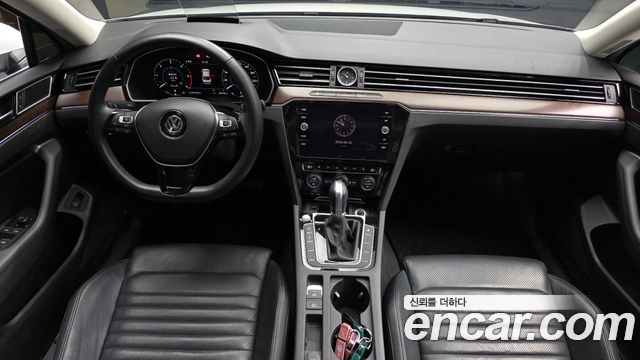 Volkswagen Passat GT (B8) 2.0 TDI 4Motion Prestige 2018 — фото 7