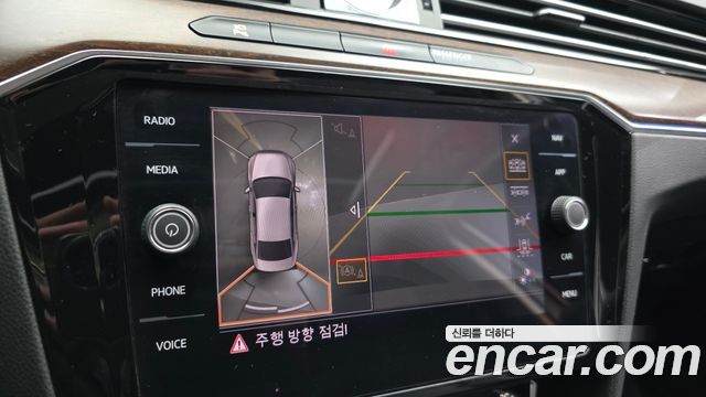 Volkswagen Passat GT (B8) 2.0 TDI 4Motion Prestige 2018 — фото 15