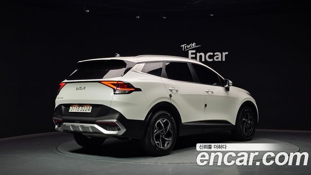 Kia Sportage (V) Gasoline 1.6 Turbo 2WD Prestige 2022 — фото 2