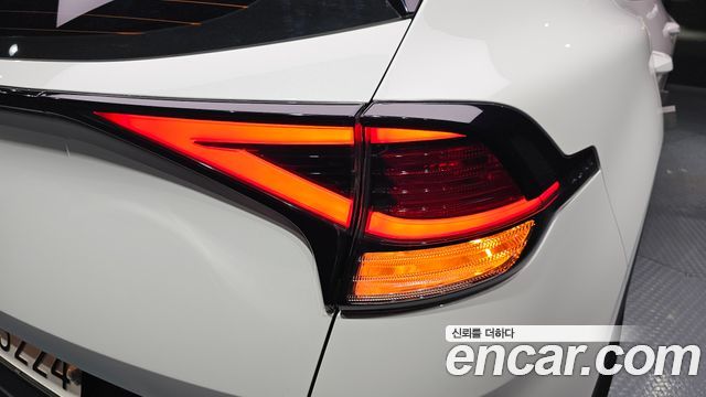 Kia Sportage (V) Gasoline 1.6 Turbo 2WD Prestige 2022 — фото 23