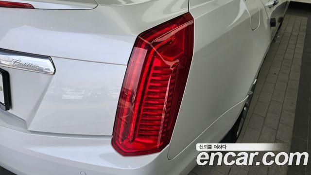 Cadillac CTS (III) 2.0 Premium Plus 2017 — фото 23