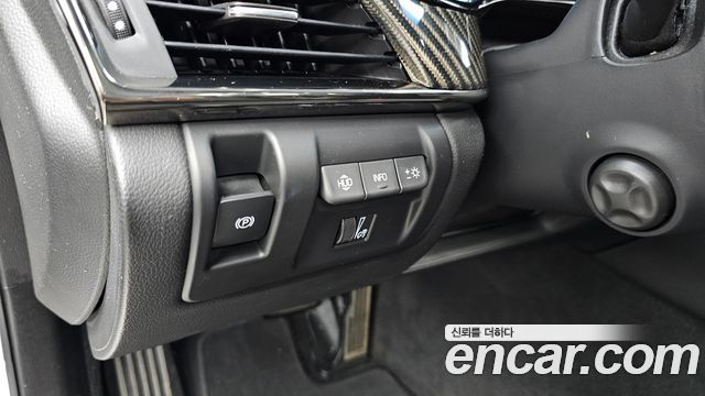 Cadillac CTS (III) 2.0 Premium Plus 2017 — фото 27