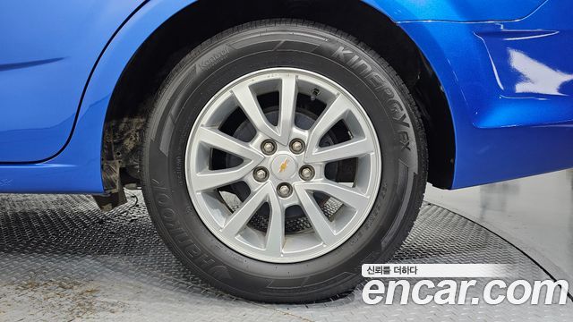 Chevrolet Aveo Sedan 1.4 Turbo L 2018 — фото 21