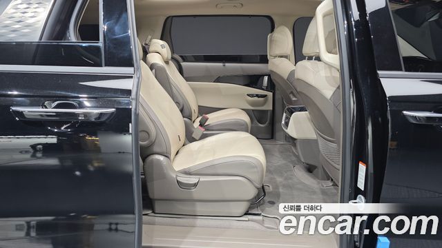 Kia Carnival (IV) Gasoline 9-Seater Noblesse 2023 — фото 11