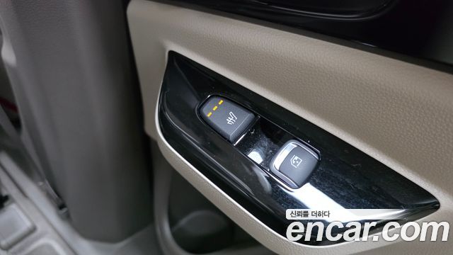 Kia Carnival (IV) Gasoline 9-Seater Noblesse 2023 — фото 20