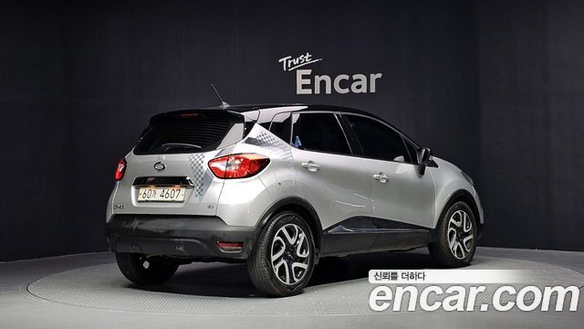 Renault Korea QM3 RE 2015 — фото 2