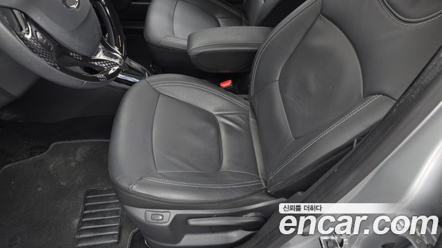 Renault Korea QM3 RE 2015 — фото 22