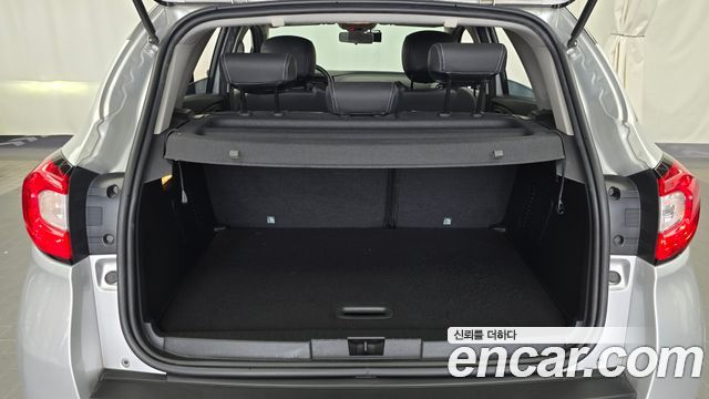 Renault Korea QM3 RE 2015 — фото 23