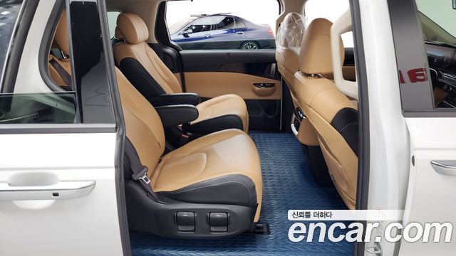 Kia Carnival (IV) Gasoline 7-Seater Noblesse 2021 — фото 11