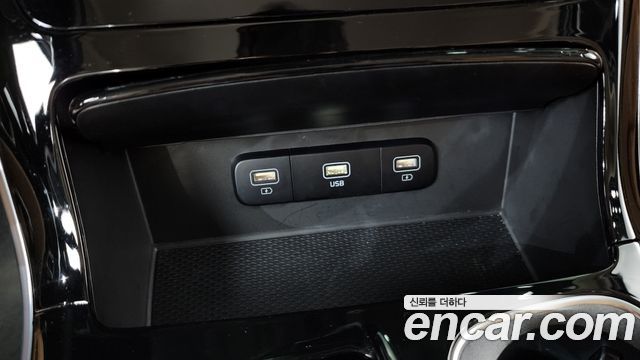 Kia Carnival (IV) Gasoline 7-Seater Noblesse 2021 — фото 15