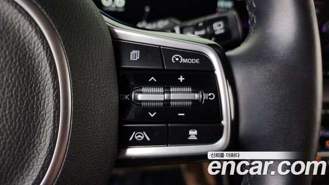 Kia Carnival (IV) Gasoline 7-Seater Noblesse 2021 — фото 17