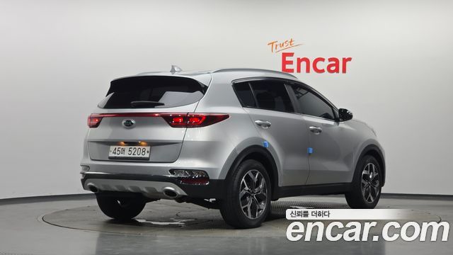 Kia Sportage The Bold Diesel 2.0 2WD Prestige 2019 — фото 2