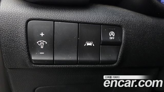 Kia Sportage The Bold Diesel 2.0 2WD Prestige 2019 — фото 13
