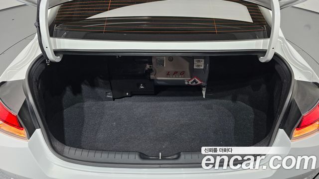Hyundai Avante (CN7) 1.6 LPi (Rental Car) Style 2023 — фото 18