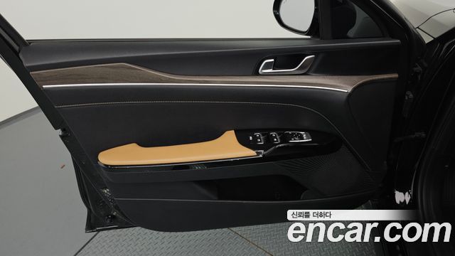 Kia K5 (III) 2.0 Noblesse 2020 — фото 24