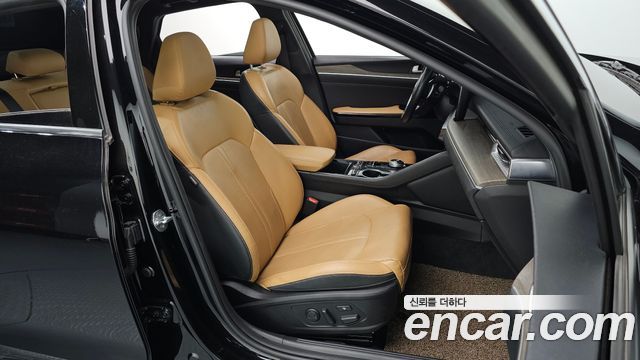 Kia K5 (III) 2.0 Noblesse 2020 — фото 26