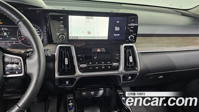 Kia Sorento (IV) Diesel 2.2 2WD Prestige 2023 — фото 16