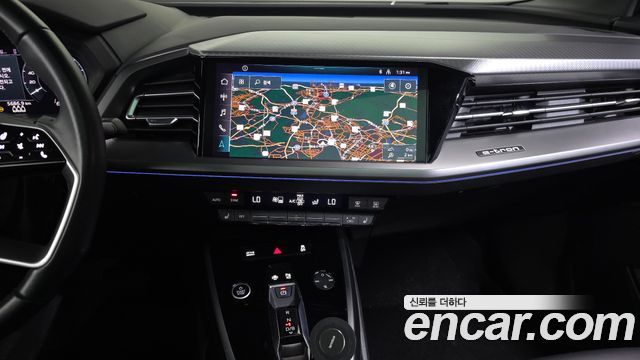 Audi Q4 e-tron (F4) 40 Premium 2022 — фото 14