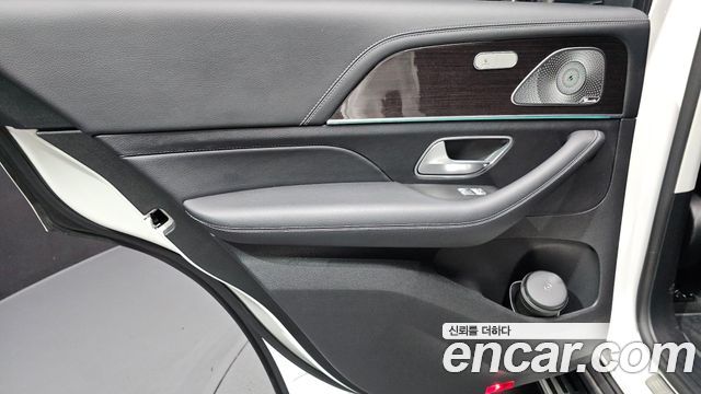 Mercedes-Benz GLE-Class (W167) GLE350e 4MATIC 2022 — фото 25