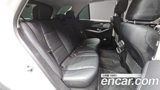 Mercedes-Benz GLE-Class (W167) GLE350e 4MATIC 2022 — фото 26
