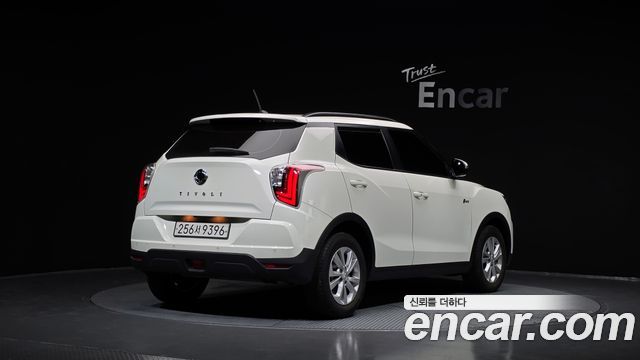 KG Mobility (SsangYong) Very New Tivoli Gasoline 1.5 2WD V3 2020 — фото 2