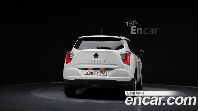 KG Mobility (SsangYong) Very New Tivoli Gasoline 1.5 2WD V3 2020 — фото 4