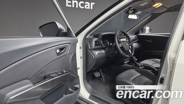 KG Mobility (SsangYong) Very New Tivoli Gasoline 1.5 2WD V3 2020 — фото 10