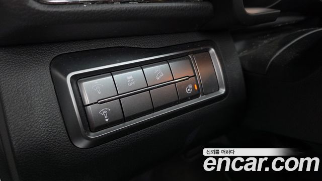 KG Mobility (SsangYong) Very New Tivoli Gasoline 1.5 2WD V3 2020 — фото 19
