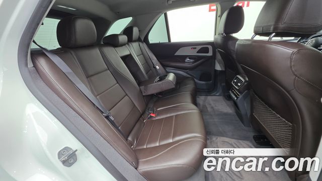 Mercedes-Benz GLE-Class (W167) GLE300d 4MATIC 2019 — фото 23