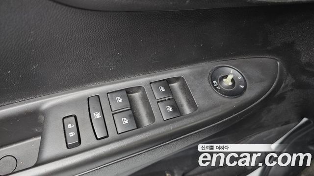 Chevrolet Spark LT 2021 — фото 13