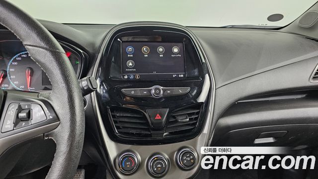 Chevrolet Spark LT 2021 — фото 16