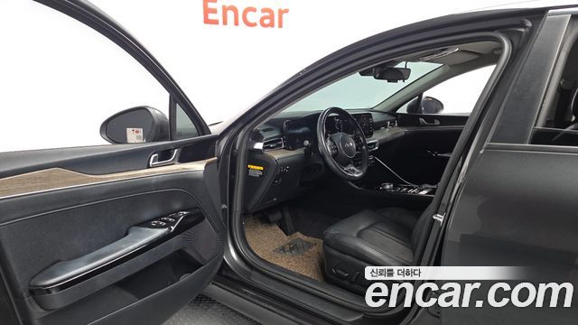 Kia K5 (III) 2.0 Noblesse 2020 — фото 10