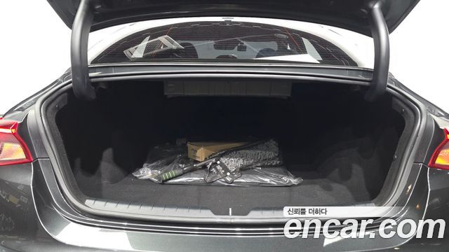 Kia K5 (III) 2.0 Noblesse 2020 — фото 20