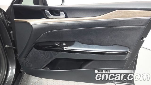 Kia K5 (III) 2.0 Noblesse 2020 — фото 24