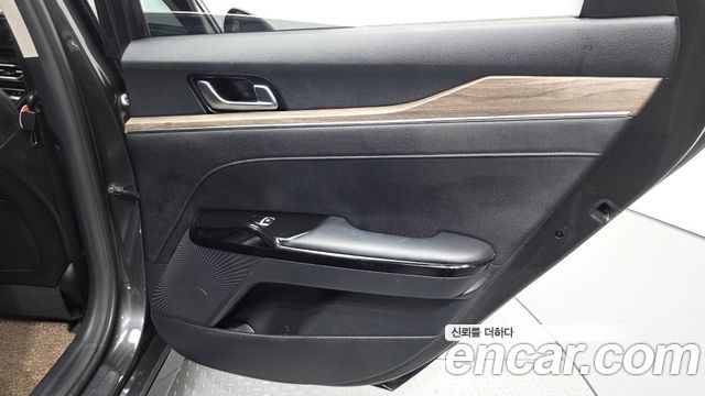 Kia K5 (III) 2.0 Noblesse 2020 — фото 25
