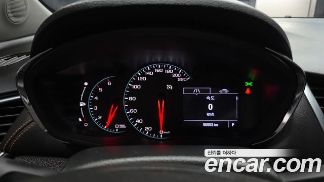 Chevrolet Trax 1.6 Diesel Premier 2018 — фото 8