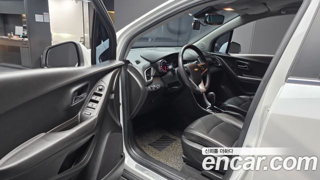 Chevrolet Trax 1.6 Diesel Premier 2018 — фото 10