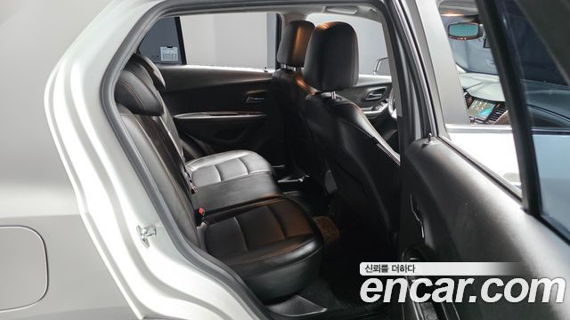 Chevrolet Trax 1.6 Diesel Premier 2018 — фото 12
