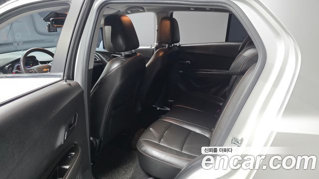 Chevrolet Trax 1.6 Diesel Premier 2018 — фото 26